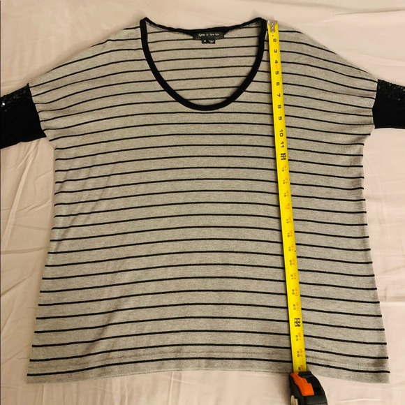 Women’s Karen by Karen Kane horizontal stripe top with sequin sleeve detail - Picture 5 of 9